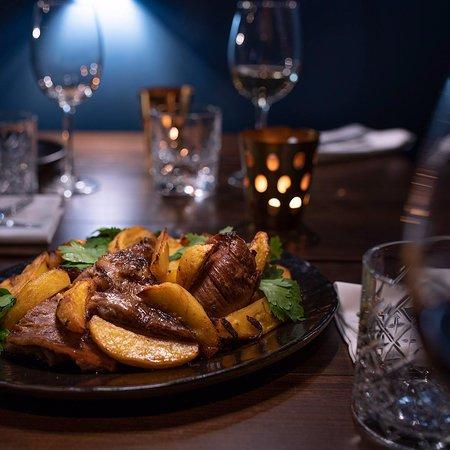 Travesso Restaurante & Bar